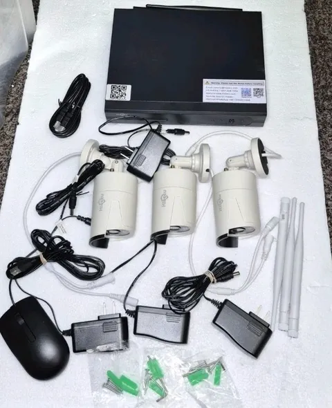 Hisseu Wireless 1TB Hard Drive 1080P Security Camera System -