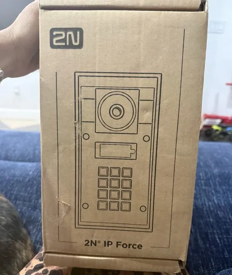 2N IP Force IP/ NETWORK VIDEO INTERCOM Door Entry Unit W/ Camera & Manual