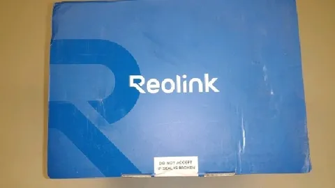 Reolink Argus PT Ultra 4K Solar Wireless Security Camera 8MP Color Night Vision