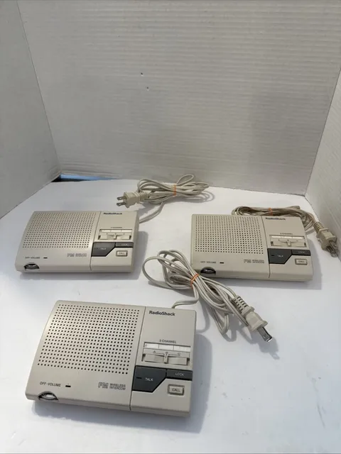 Radio Shack FM Wireless Intercom 43-490. Works Great Lot Of 3