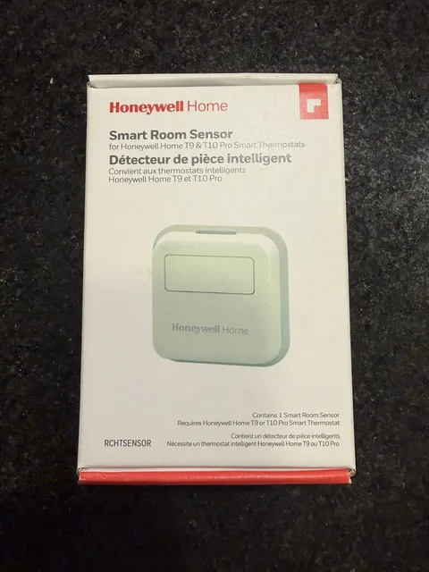 Honeywell Home Smart Room Sensor RCHTSENSOR-1PK Wireless Indoor White