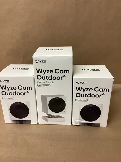 NEW Wyze Cam Outdoor Starter Bundle WVOD1B1 + 2 Expansion Cams WVOD1 Wire-Free