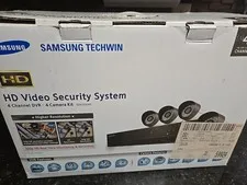 Samsung HD Video Security System SDH-B3040 4-Channel DVR Kit