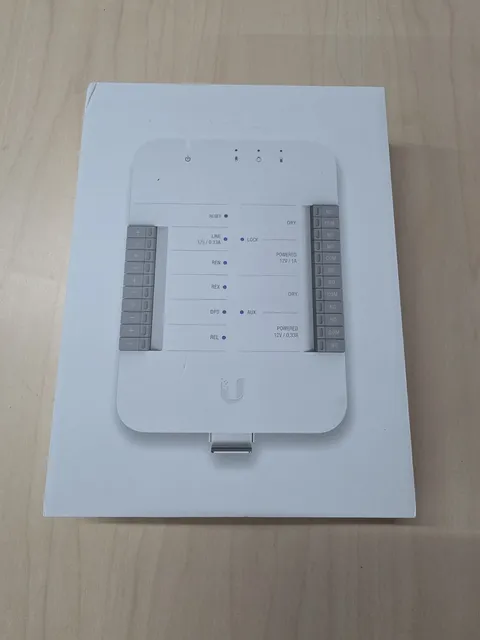 Ubiquiti UniFi Access Hub - Single Door Controller (UA-Hub)