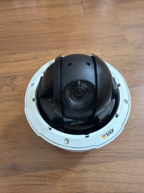 Axis Q6055-E 60Hz PTZ Outdoor Camera 32x Optical Zoom - White (091000102)