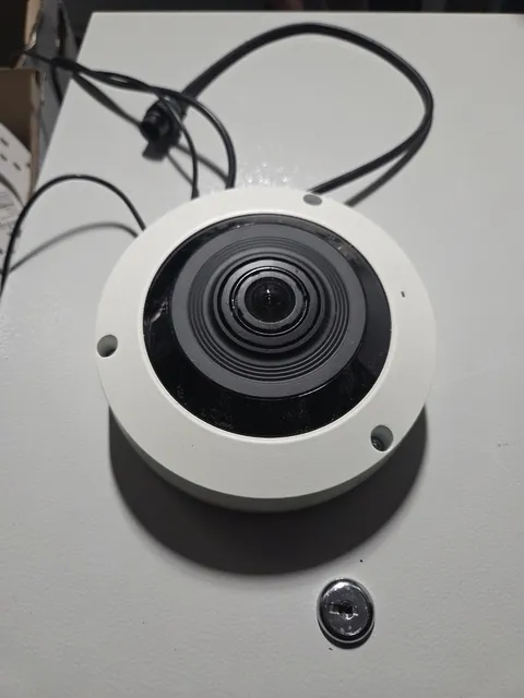 Hanwha WiseNet XNF-8010R Fisheye IP Camera – 4MP, 360° Panoramic View