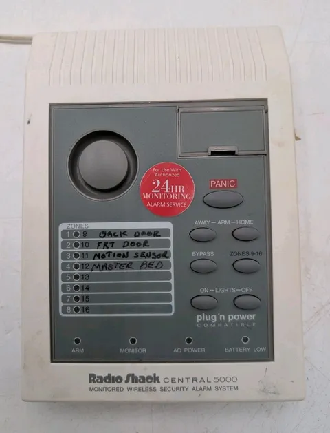 Vintage Radio Shack Central 5000 Wireless Home Security System 49-2570 READ