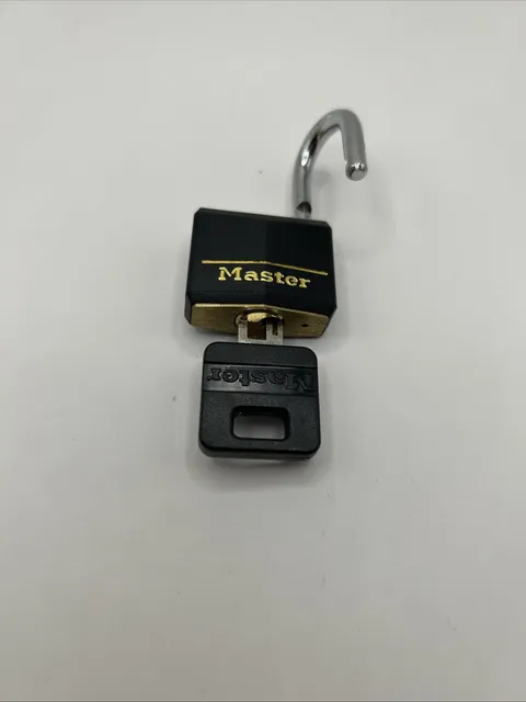 Master lock 131Q ~ NEW.  1-3/16” Brass Weatherproof Padlock