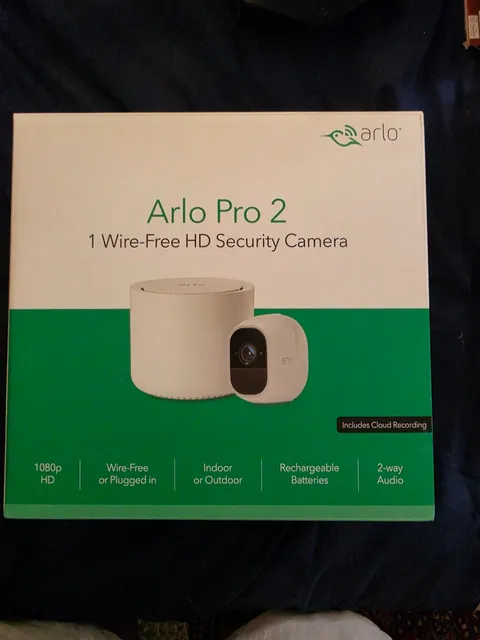 arlo pro 2 wire free hd camera vms4120p-100nas with upgraded base vmp4000 *READ*