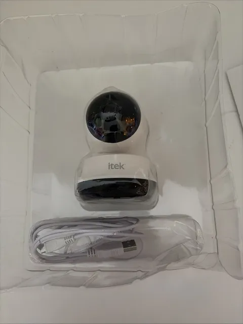 Itek  Smart Home  HD WI-FI  home Monitoring Security Camera -open box