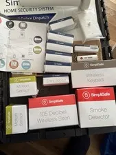 SimpliSafe Wireless  Home Security Alarm basic components bundle