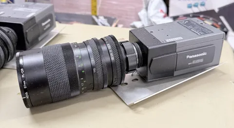 Panasonic WV-CL924AE CCTV Camera Navitar 11-110mm f/1.8 Lens UNTESTED