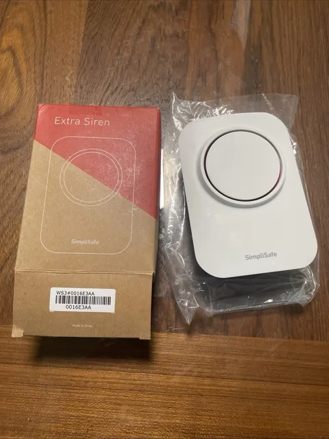 SimpliSafe Extra Siren 105dB Security System SSWS3 Auxiliary Siren W/ Mount