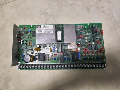 DS 7090 Alarm Control Board Only Untested DS7090 For Parts