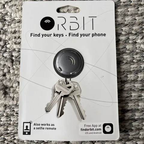 Orbit Key Finder / Selfie Remote iOS Android NEW!