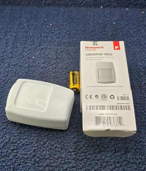 Honeywell 5800PIR-RES Wireless Passive Infrared (PIR) Motion Detector White