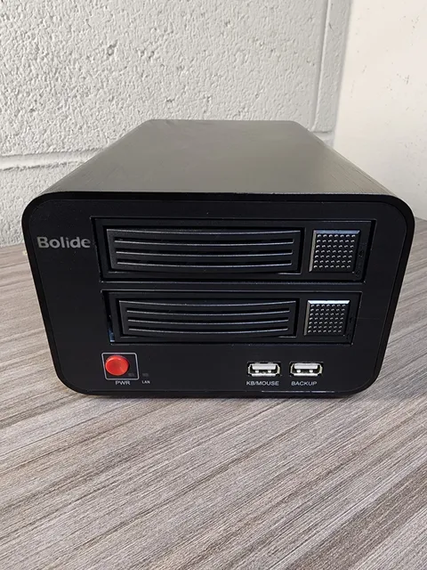 BOLIDE (BN-NVR/S4POE) 4-Channel PoE Network Video Recorder with 1TB Hard drive
