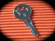 Johnson / Evinrude Keys Supplied Cut To Your Code Number-Pollak 77 Series