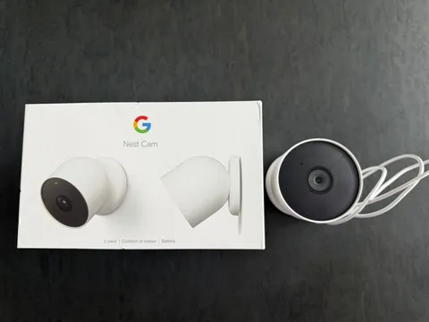 Google Nest Cam Battery (3 Cameras) Indoor/Outdoor Wireless Wi-Fi 1080p White
