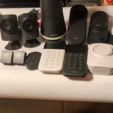 SimpliSafe Home Alarm System Bundle Black w/ 2 Cameras, Keypads, Siren, Sensor