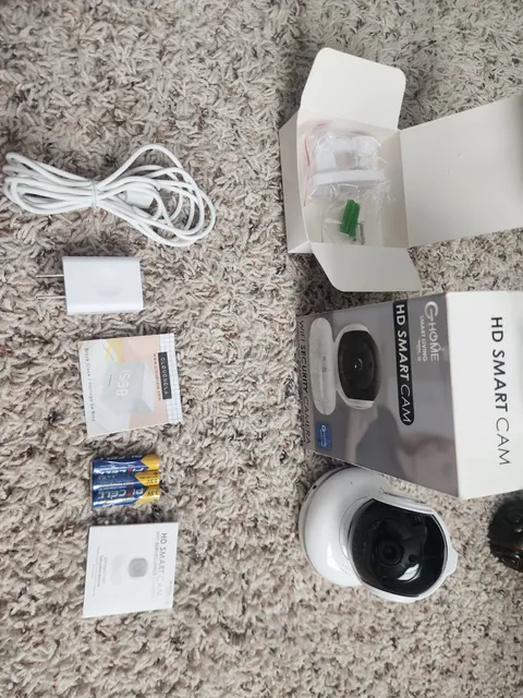 G-Homa HD Smart WiFi Security Camera Indoor Camera w/ Box & Accessories