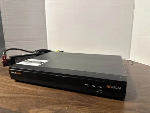 Digital Watchdog DW-VA1P82T VMAX A1 Plus 8-Channel 5MP HD over Coax w/ PSUNo HDD