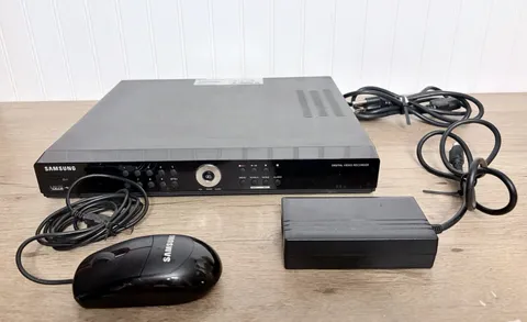Samsung SDE 5001N 16 Channel DVR Recorder Home Surveillance System W/ Cords B