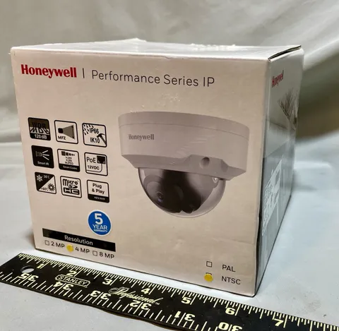 New Honeywell H4W4PER2V IP Dome Camera 4MP- Seal Broken Open Box