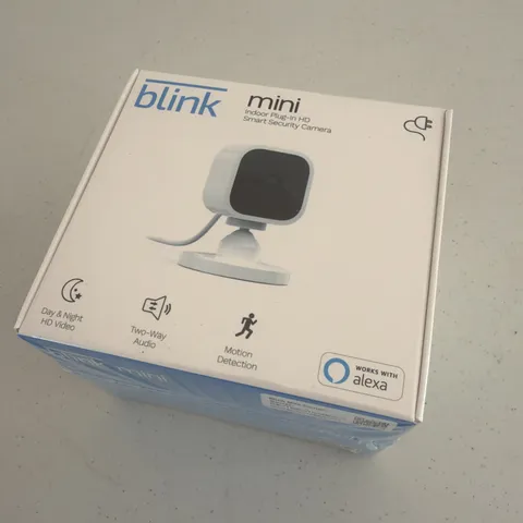 Blink BCM00300U Mini Indoor Plug-in Smart Surveillance Camera