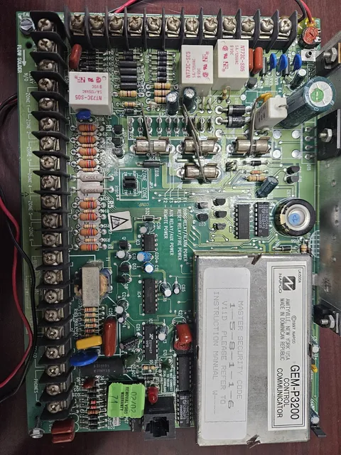 NAPCO GEM-P3200 Alarm Control Communicator - Replacement Board Only.