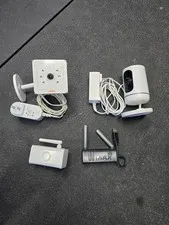 2 Vivint Camera Lot. Security  Indoor And Outdoor
