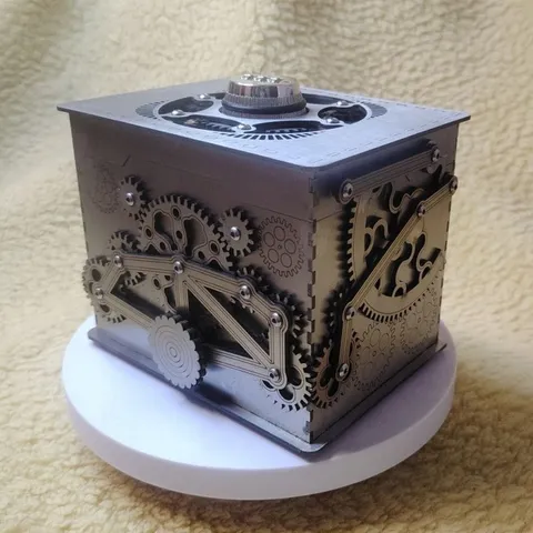 Vintage Gear Shaped Stainless Steel Safe Combo Lock Desk Coin Storage Case