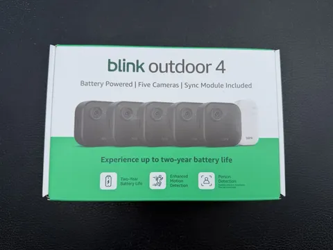 BRAND NEW BLINK Outdoor 4 (4th Gen) 5-Camera Security System w/ Sync Module Core
