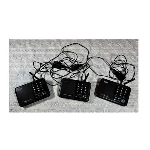 Wuloo WL-666 FM Wireless 10-Channel Intercom Set of 3 Metallics w/ AC