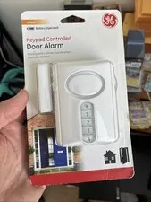 GE 45117 Deluxe Battery Operated Door Alarm / Entry Chime New In Package