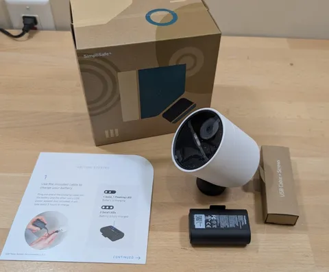 SimpliSafe Wireless Outdoor 1080P Camera White CMOB1