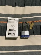 NIB Master Lock 3LHBLU 1-1/4"H Lockout Padlock 2 Keys