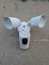 Eufy T8420S Floodlight Camera Outdoor Security Camera Light Wired PARTS ONLY
