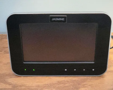 Jasmine 7" Security / Door Monitor w/ Power Adapter