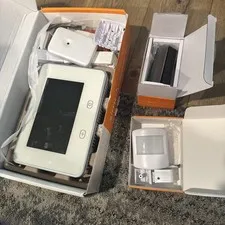 Vivint Home Security System Bundle Doorbell Panel Sensors
