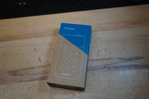 (J) SimpliSafe Keypad Gen 3 White KP3W SSKP3 Boxed