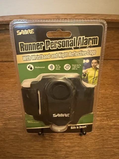 SABRE Weatherproof Runner Personal Alarm 130dB W/ Wristband & Reflective Logo