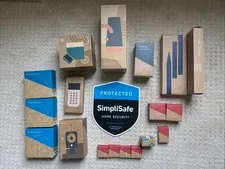 SimpliSafe 20pc Home Security System New in Box