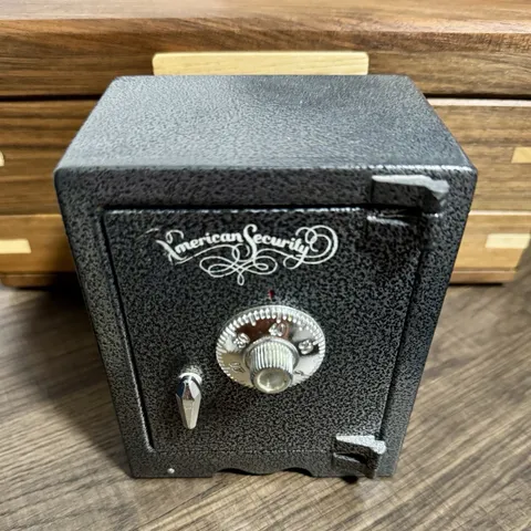 American Security Metal Combination Safe Bank W/ Combination