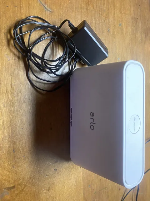Netgear Arlo Base Station - Arlo Pro - VMB4000 W/ Power