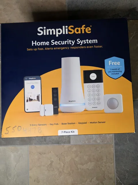 SimpliSafe Smart Home Security System 7 Pieces Kit - New Open Box