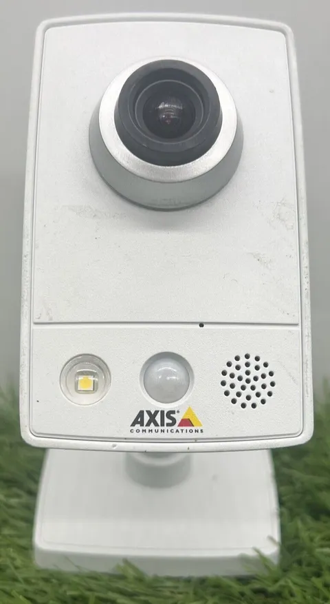 LOT OF 10. AXIS M1054 Compact PoE Network IP Camera 0338-001-04