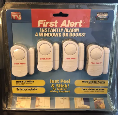 (AD) FIRST ALERT PREMIUM ALARM for 4 WINDOWS or DOORS - UNOPENED