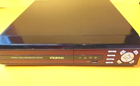 DIGIMERGE 4 CHANNEL NETWORK DVR DHU104000 SURVEILLANCE DIGITAL VIDEO RECORDER ^