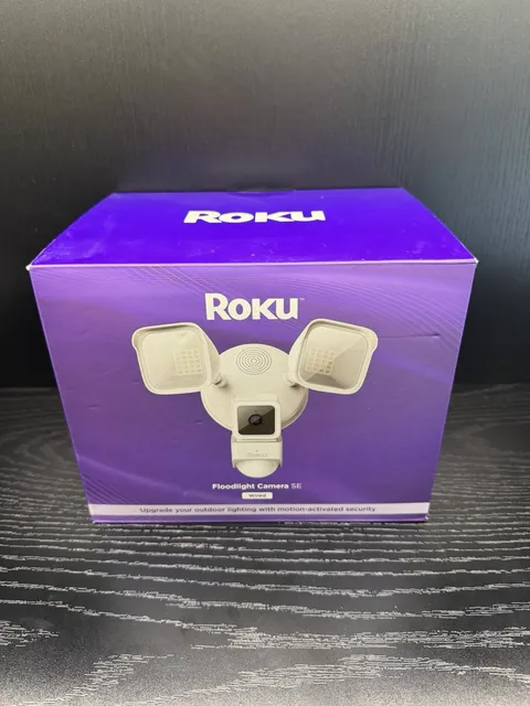 Roku Smart Home Floodlight Camera SE Wi-Fi Connected, Wired Camera BRAND NEW